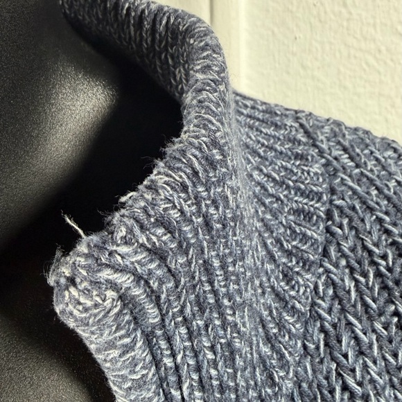 L.L. Bean Men’s Full-Zip Cotton Shaker Stitch Sweater - Blue - L-Tall - Picture 6 of 6